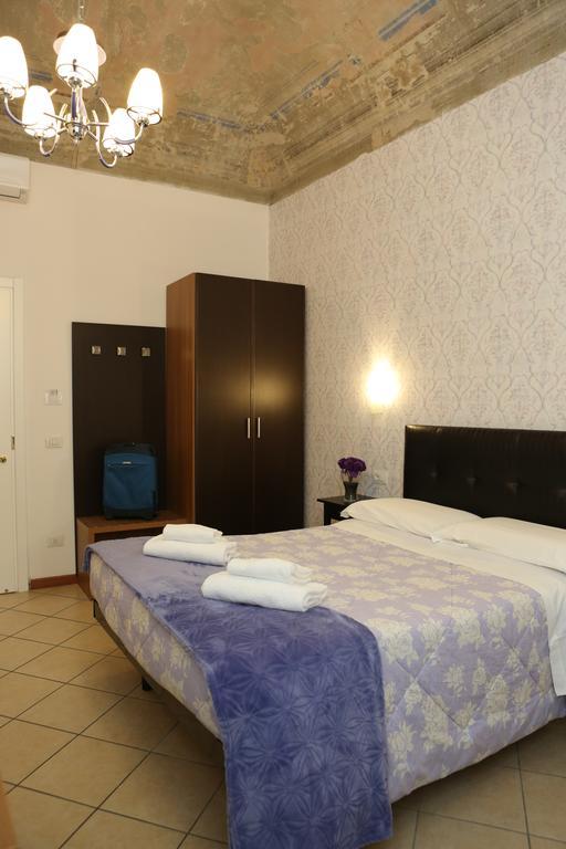 Adelaide House Hotel Флоренция Екстериор снимка
