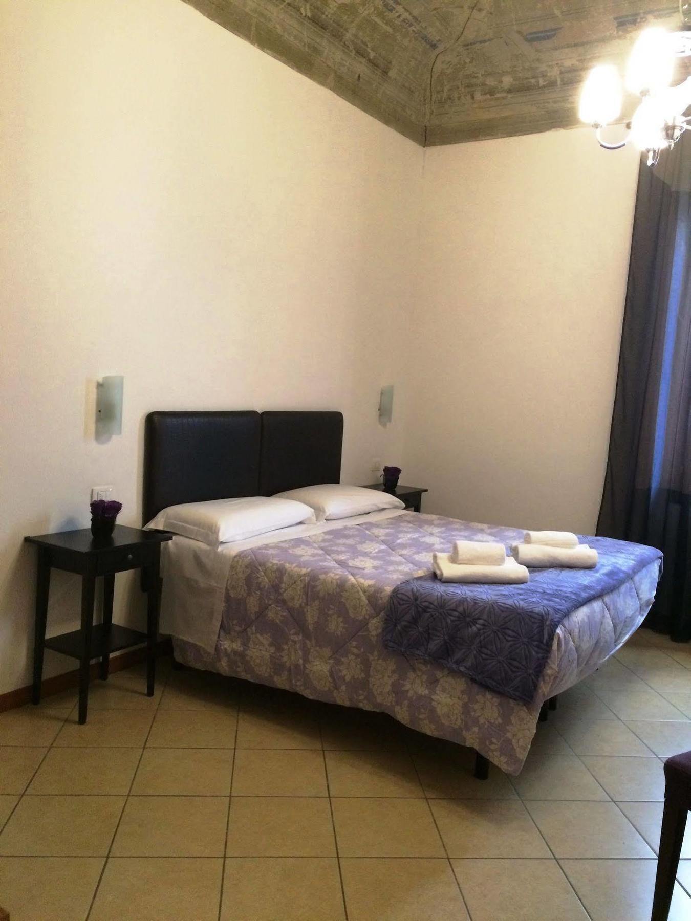 Adelaide House Hotel Флоренция Екстериор снимка